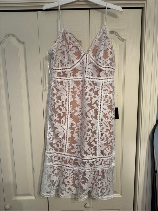 Lulus Dresses & Skirts - Lulu’s size large brand new with tags! Never worn!
